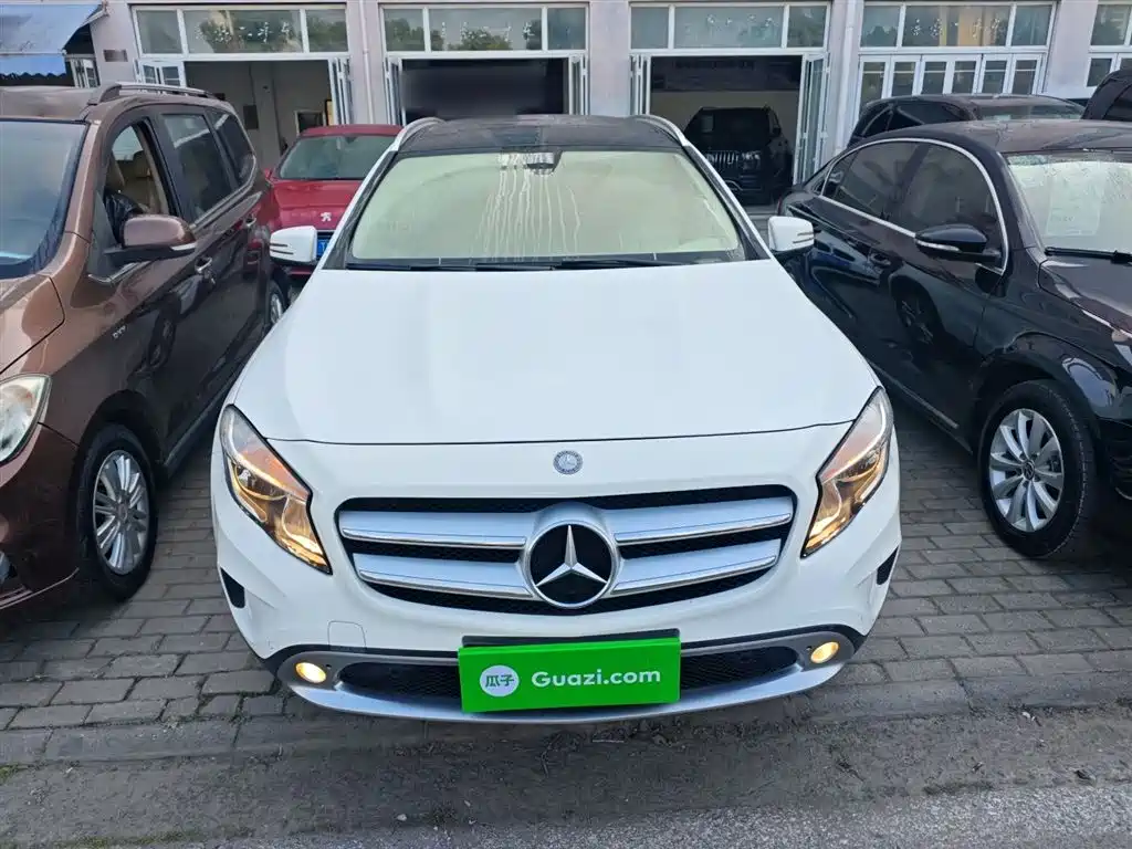 Mercedes-Benz GLA GLA 200 Dynamic