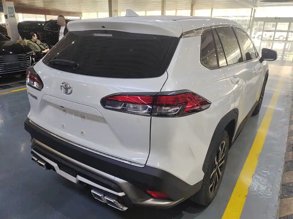 Frontlander 2.0 L CVT Luxury