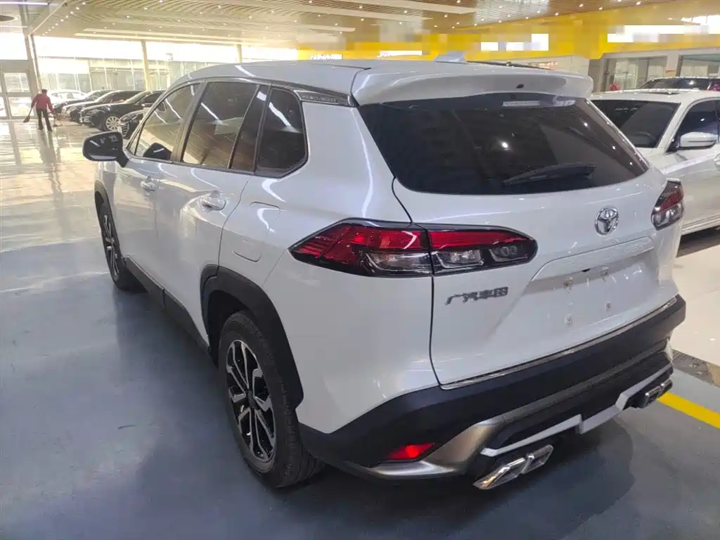 Frontlander 2.0 L CVT Luxury