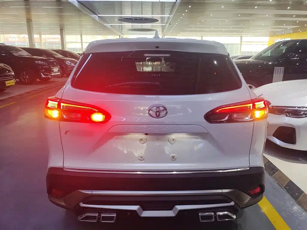 Frontlander 2.0 L CVT Luxury