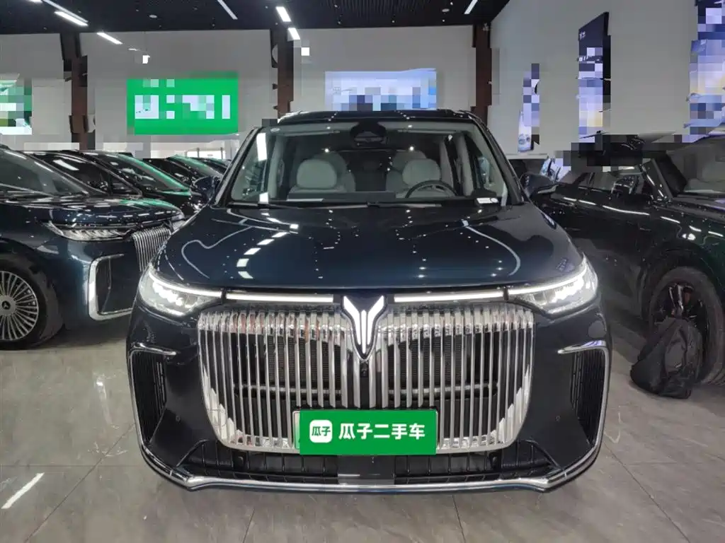 Voyah Dreamer PHEV 4 WD Flagship Kunpeng