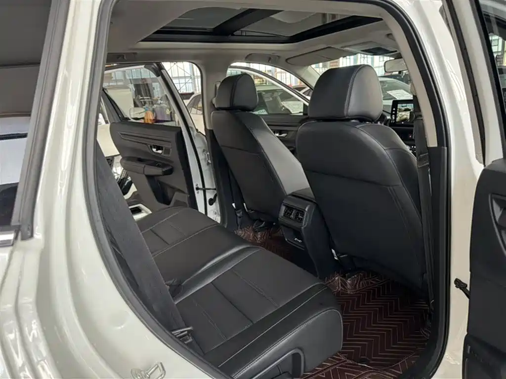 Honda CR-V 240 TURBO 2 WD Smart Leading 5-seat