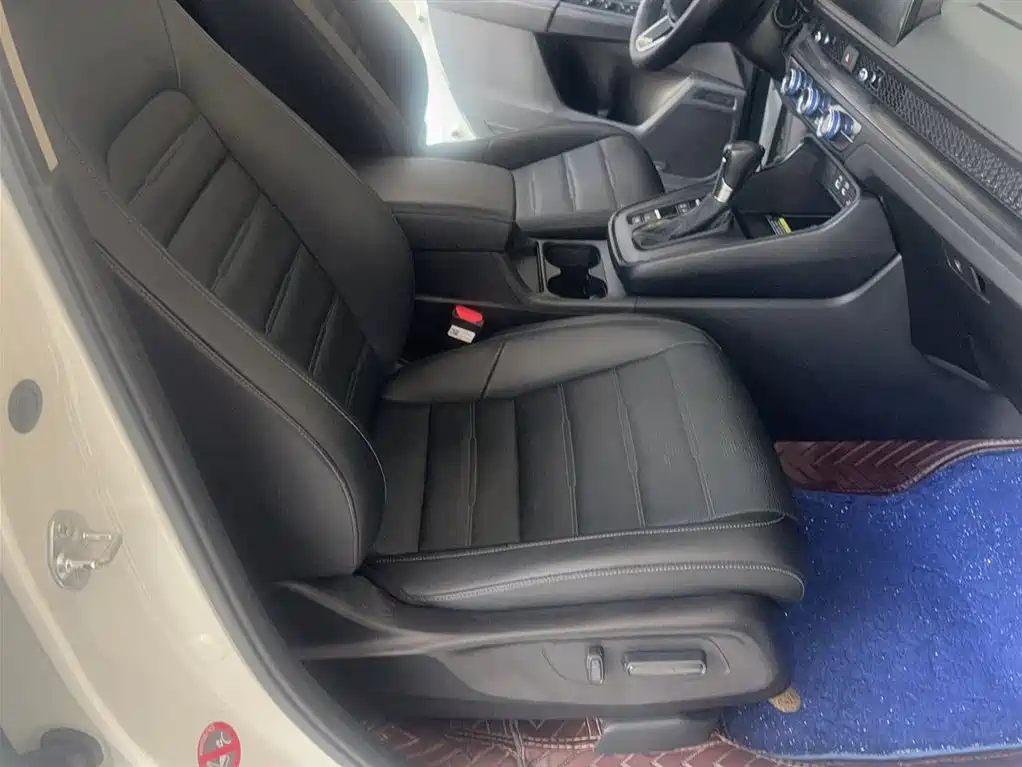 Honda CR-V 240 TURBO 2 WD Smart Leading 5-seat