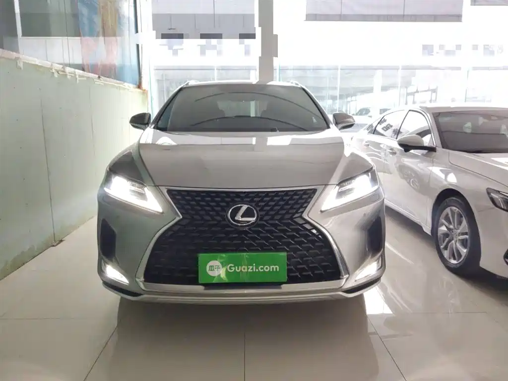 Lexus RX Facelift 300 2 WD Elite