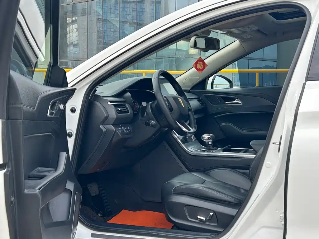Hongqi H5 1.8 T Auto Connected Flagship Enjoyment