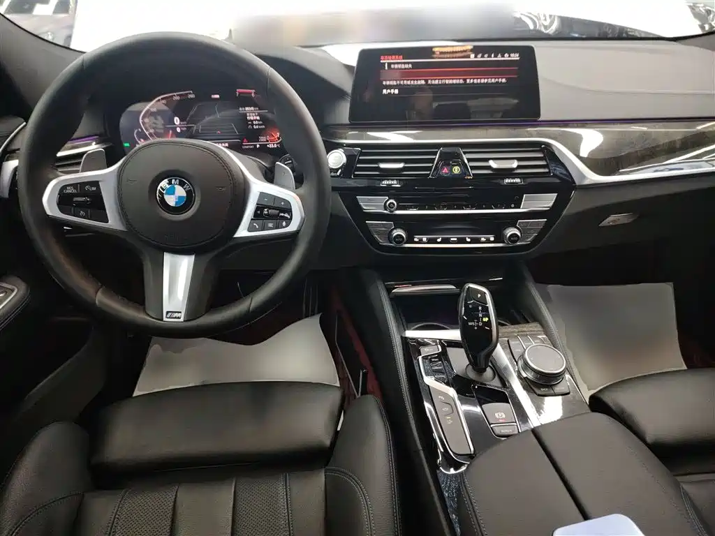 BMW 6 Series GT 630 i M Sport Package