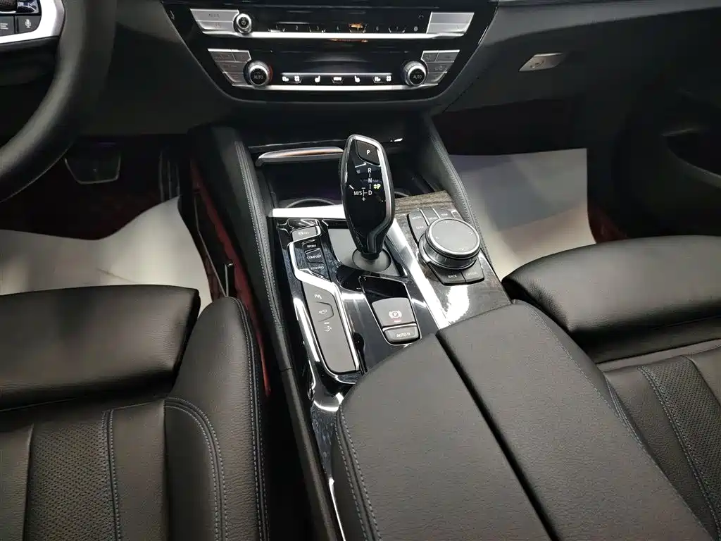 BMW 6 Series GT 630 i M Sport Package