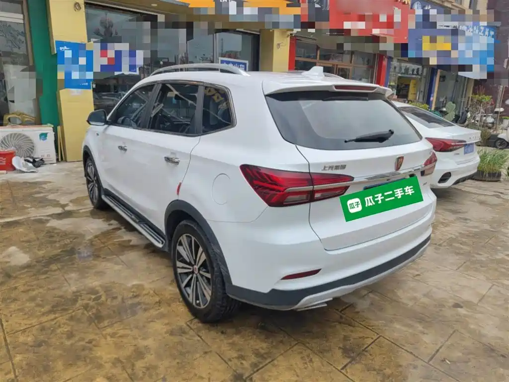Roewe RX5 20 T 2 WD Auto 4 G Connected Platinum