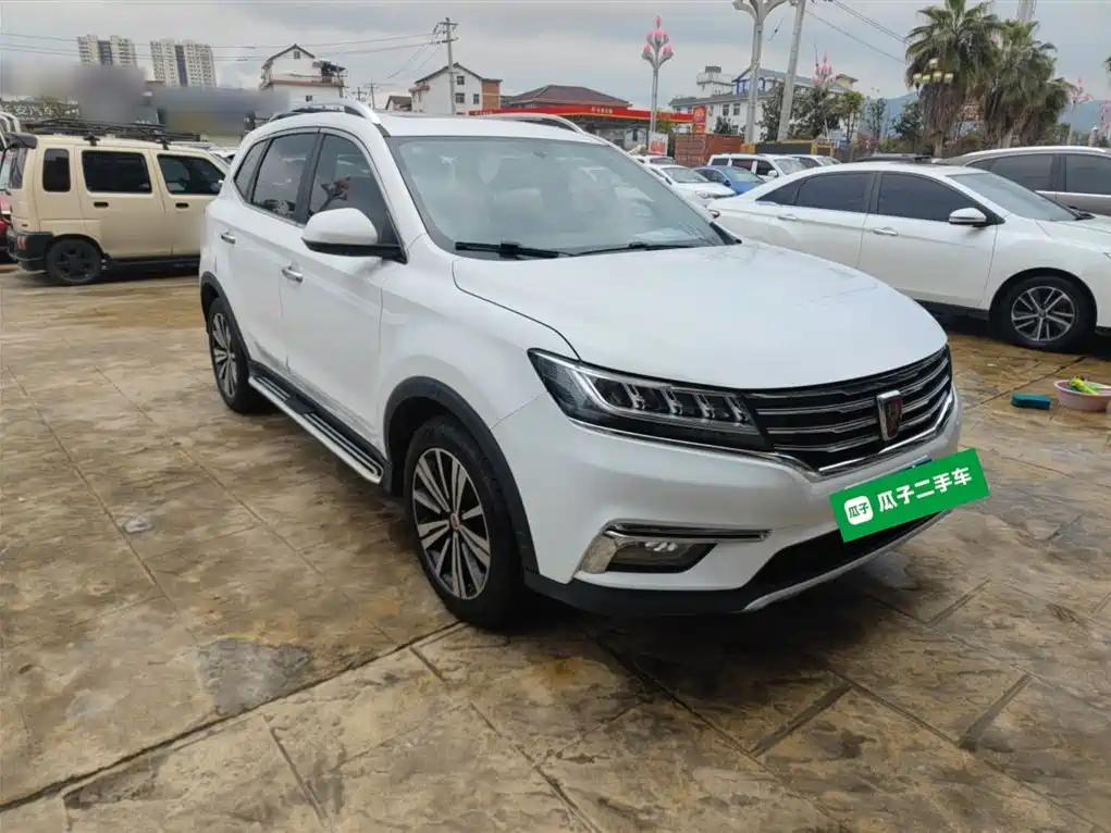 Roewe RX5 20 T 2 WD Auto 4 G Connected Platinum