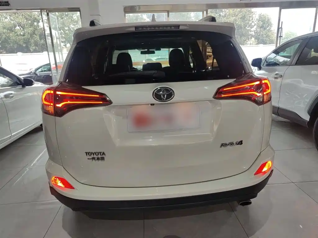 RAV4 2.0 L CVT 2 WD Comfort CN-V