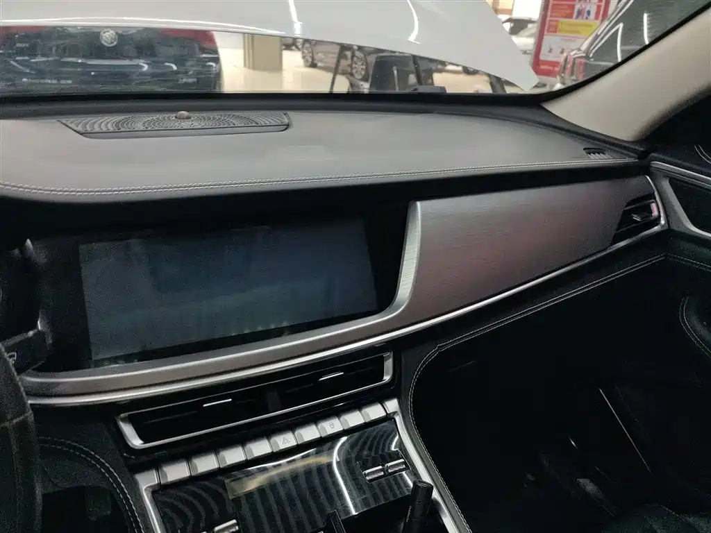 Changan CS85 Coupe 2.0 T Auto Motion CN-V
