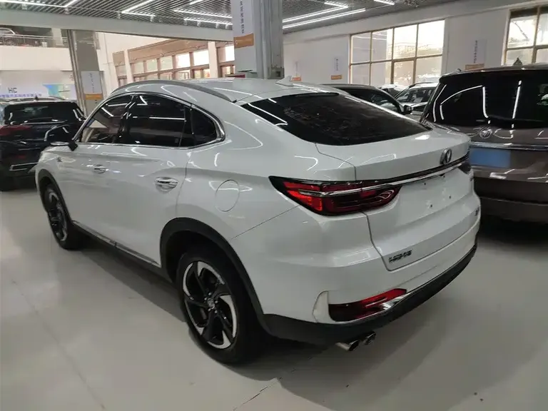 Changan CS85 Coupe 2.0 T Auto Motion CN-V