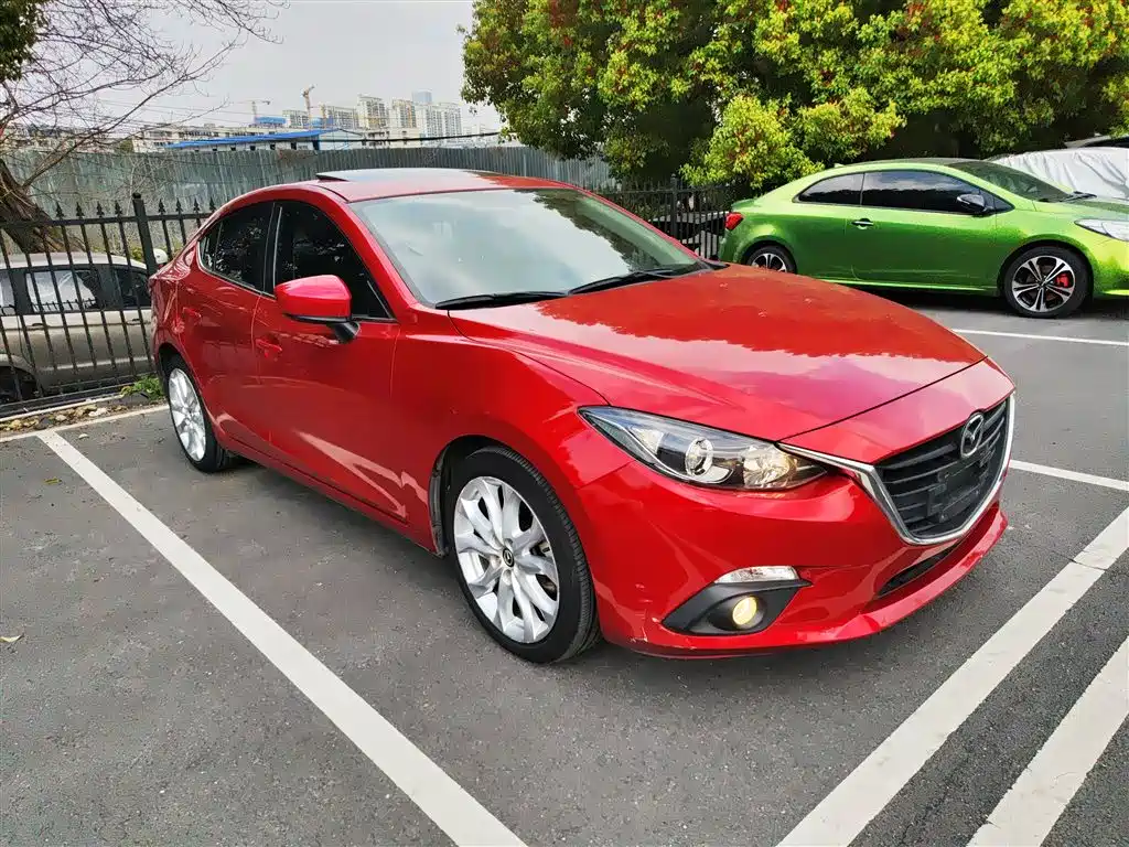 Mazda 3 Axela Sedan 2.0 L Auto Sport