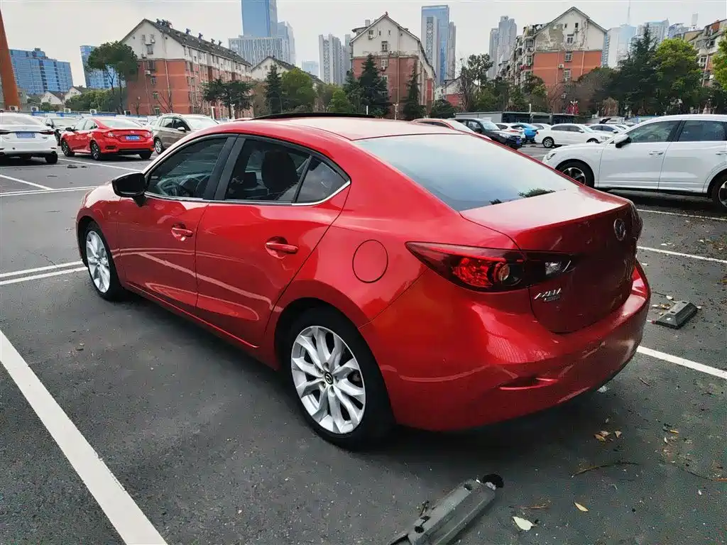Mazda 3 Axela Sedan 2.0 L Auto Sport