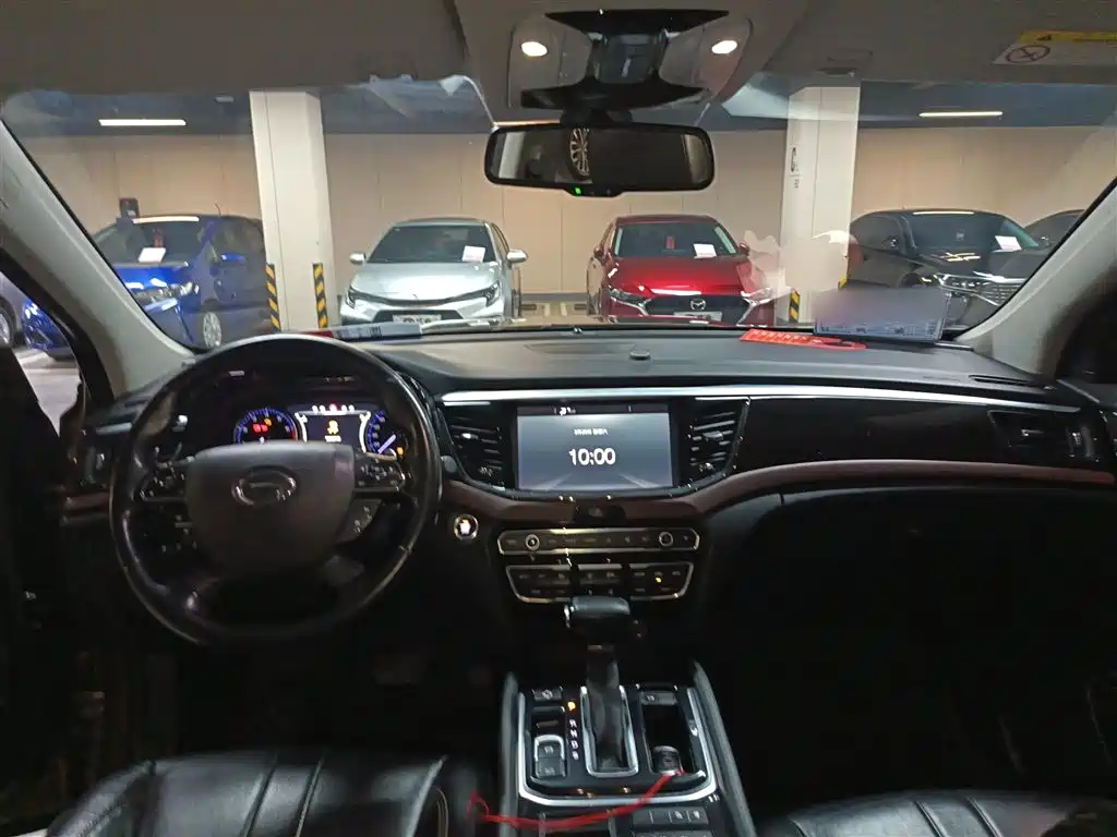 GAC Trumpchi GS8 320 T 2 WD Luxury Connected (7-seat)