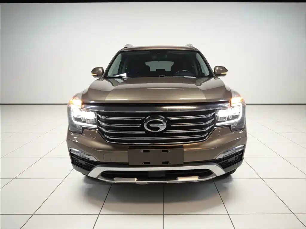 GAC Trumpchi GS8 320 T 2 WD Luxury Connected (7-seat)