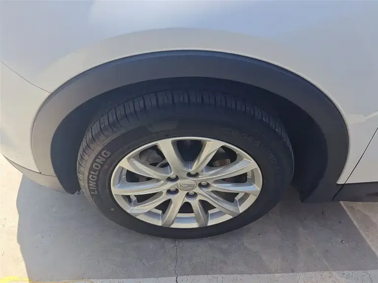 Cadillac XT4 28 T 2 WD Style