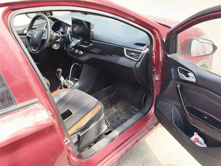 Baojun 310 1.2 L Manual Fashion