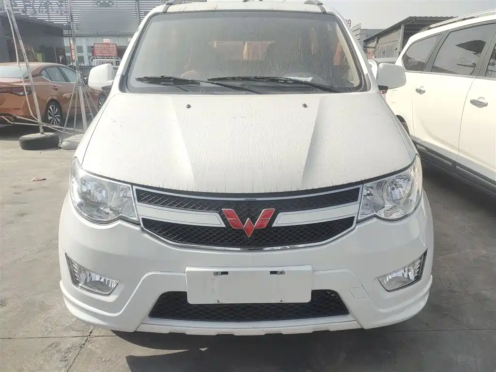 Wuling Hongguang 1.5 L S Standard