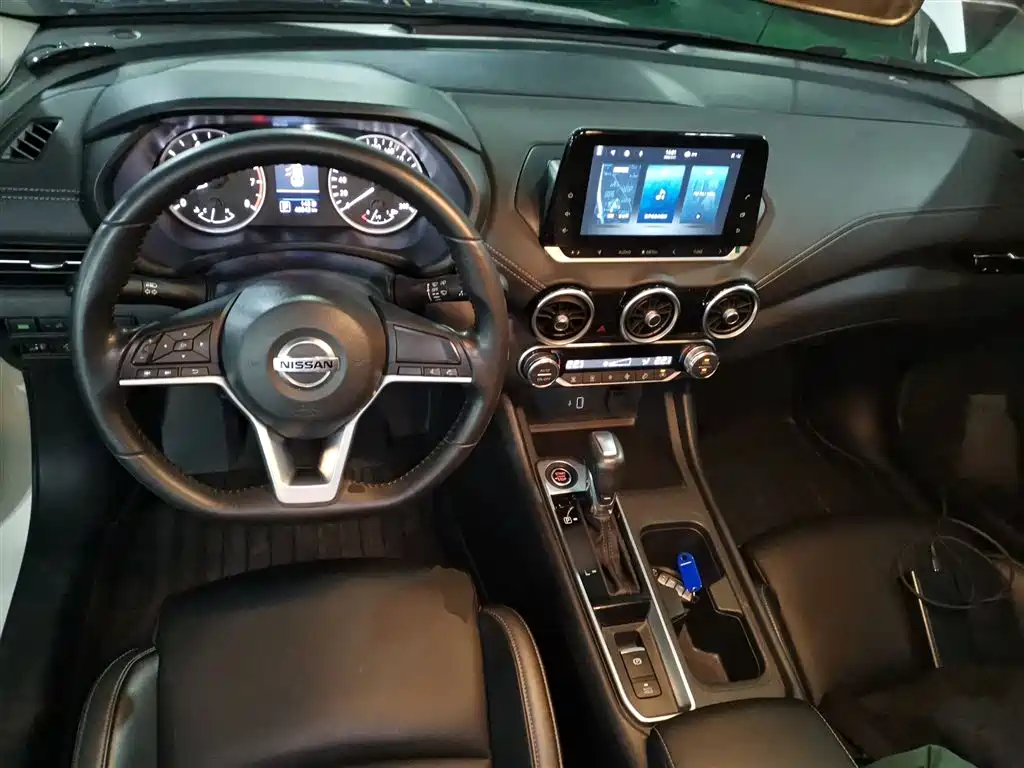 Sylphy 1.6 L XL CVT Joy