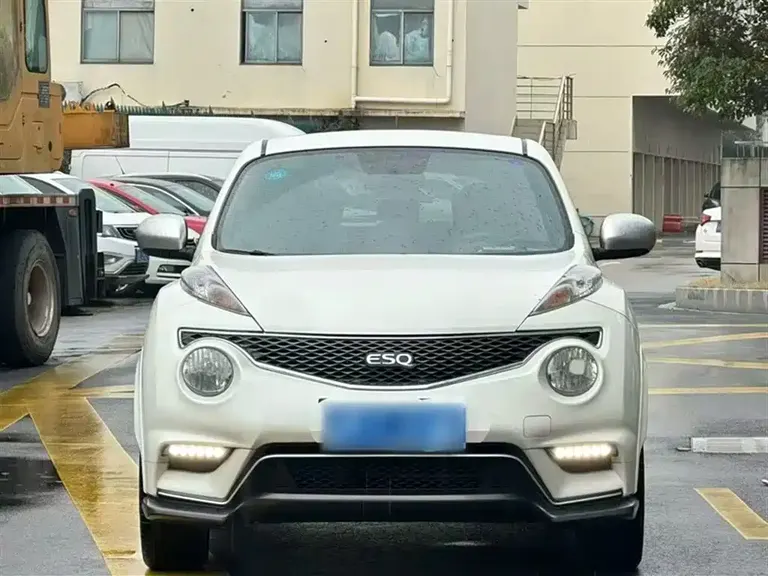 Infiniti ESQ 英菲尼迪ESQ 2014款 1.6 L 率臻版