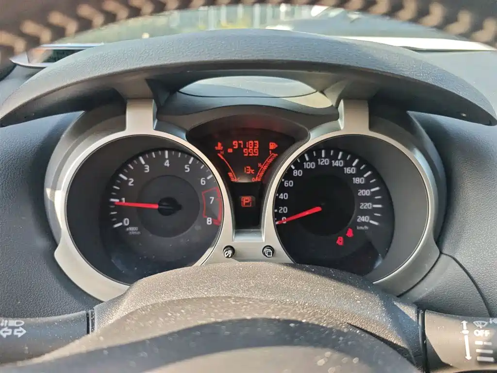 Infiniti ESQ 英菲尼迪ESQ 2014款 1.6 L 率臻版
