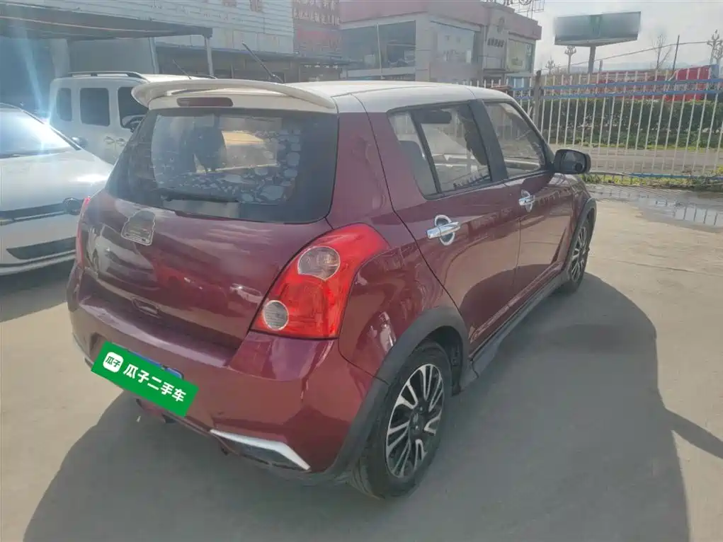 Swift 1.5 L Manual Fashion