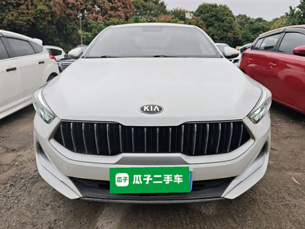 Kia K3 1.5 L CVT New Sharp Sunroof