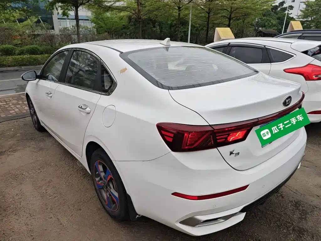 Kia K3 1.5 L CVT New Sharp Sunroof