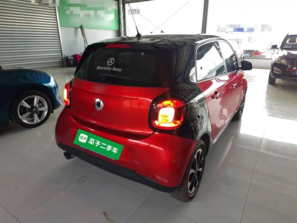 smart forfour 1.0 L 52 kW Passion