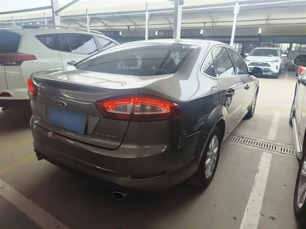 Mondeo (Zhisheng) 2.3 L Fashion
