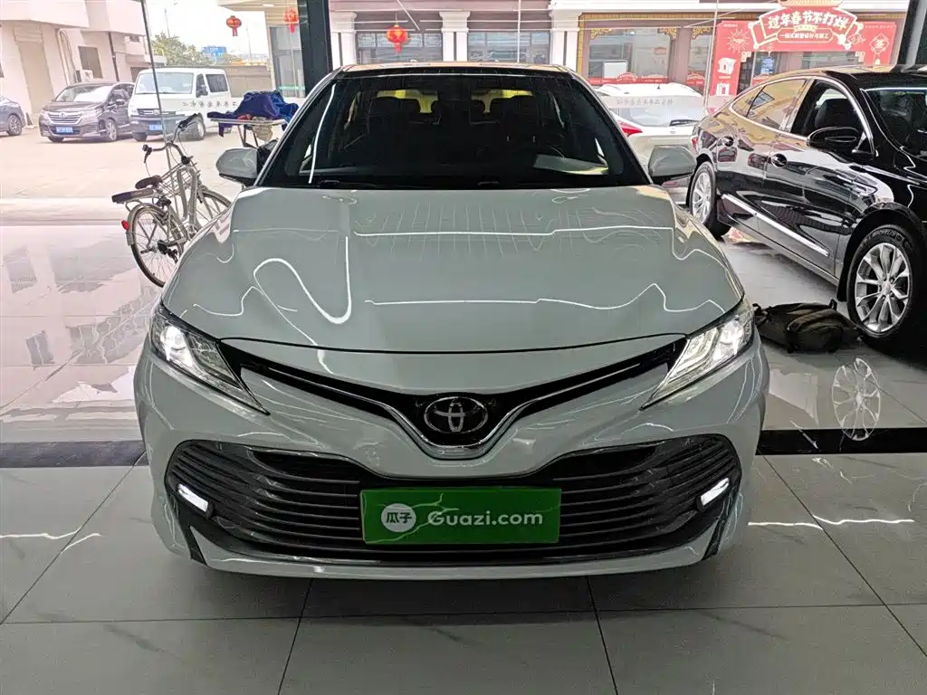 Camry 2.5 G Luxury
