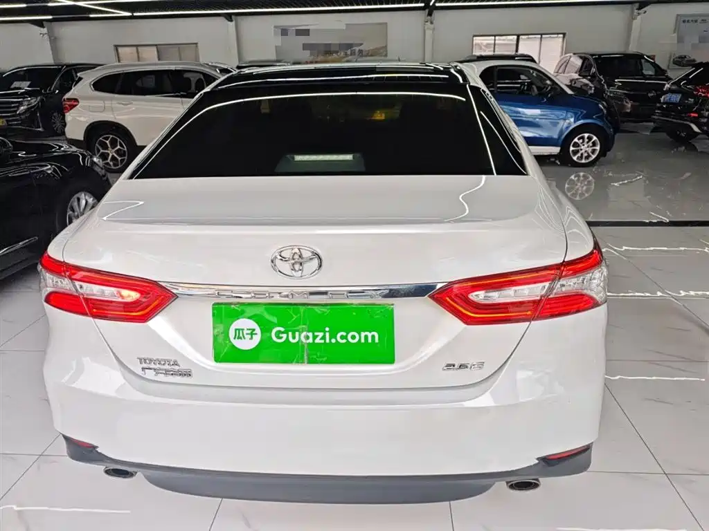 Camry 2.5 G Luxury