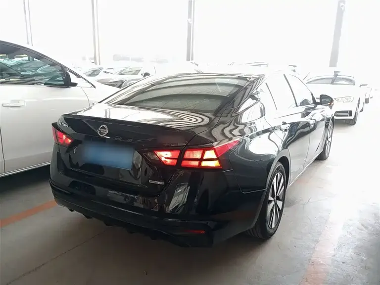 Nissan Teana 2.0 L XL Comfort