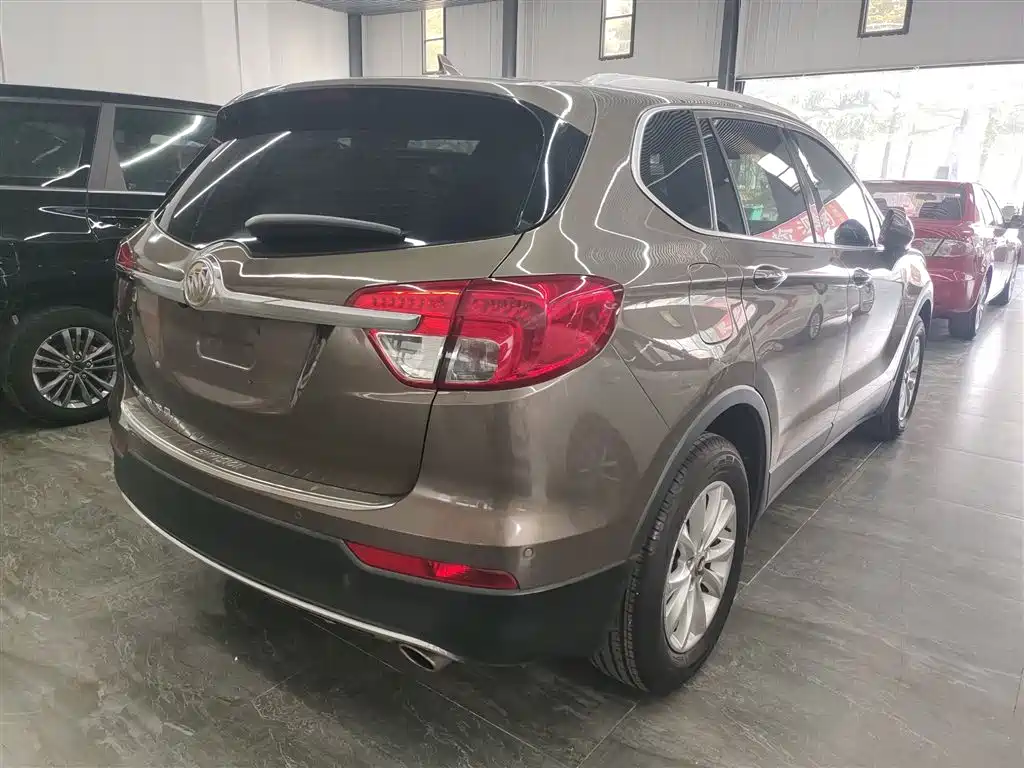 Envision Plus 28 T 4 WD Elite