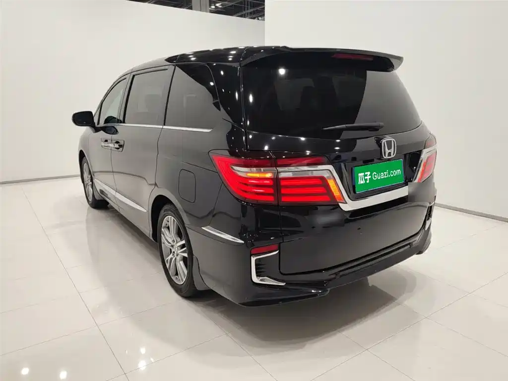 Elysion 2.0 L Hybrid Luxury