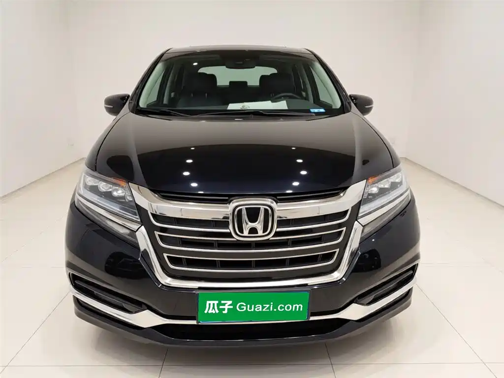 Elysion 2.0 L Hybrid Luxury