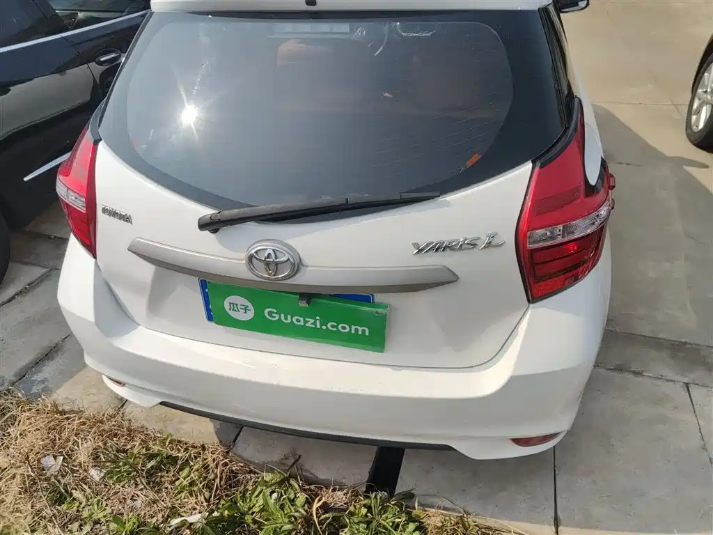 YARiS L Zhixuan 1.5 E CVT Charm Motion CN-VI