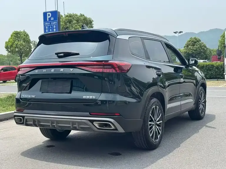 Chery Tiggo 8 PRO 瑞虎8 PRO 2024款 冠军版 290 T 两驱巅峰版 5座