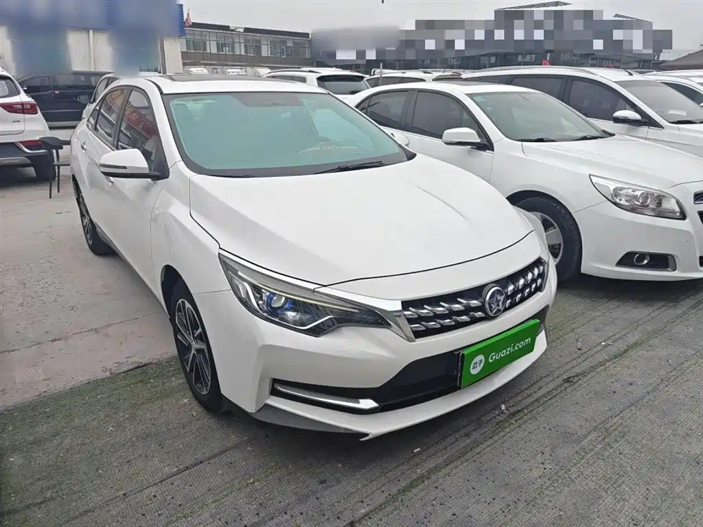 Venucia D60 启辰D60 2020款 1.6 L XL CVT悦享版