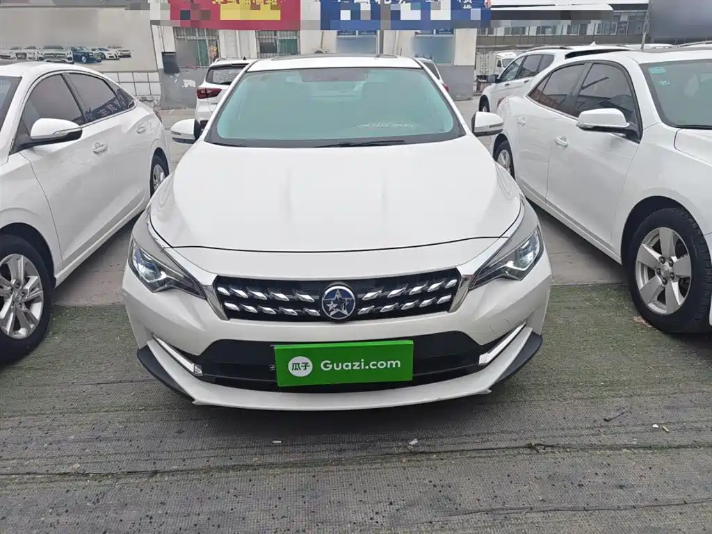 Venucia D60 启辰D60 2020款 1.6 L XL CVT悦享版