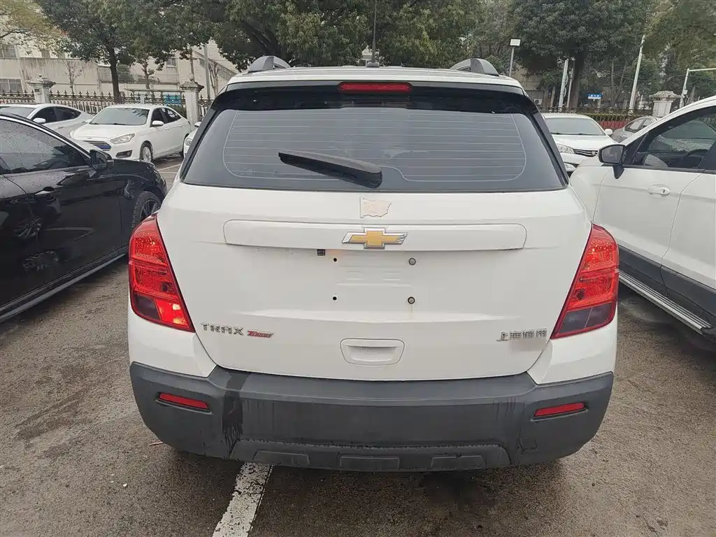Tracker 1.4 T Auto 2 WD Comfort Sunroof