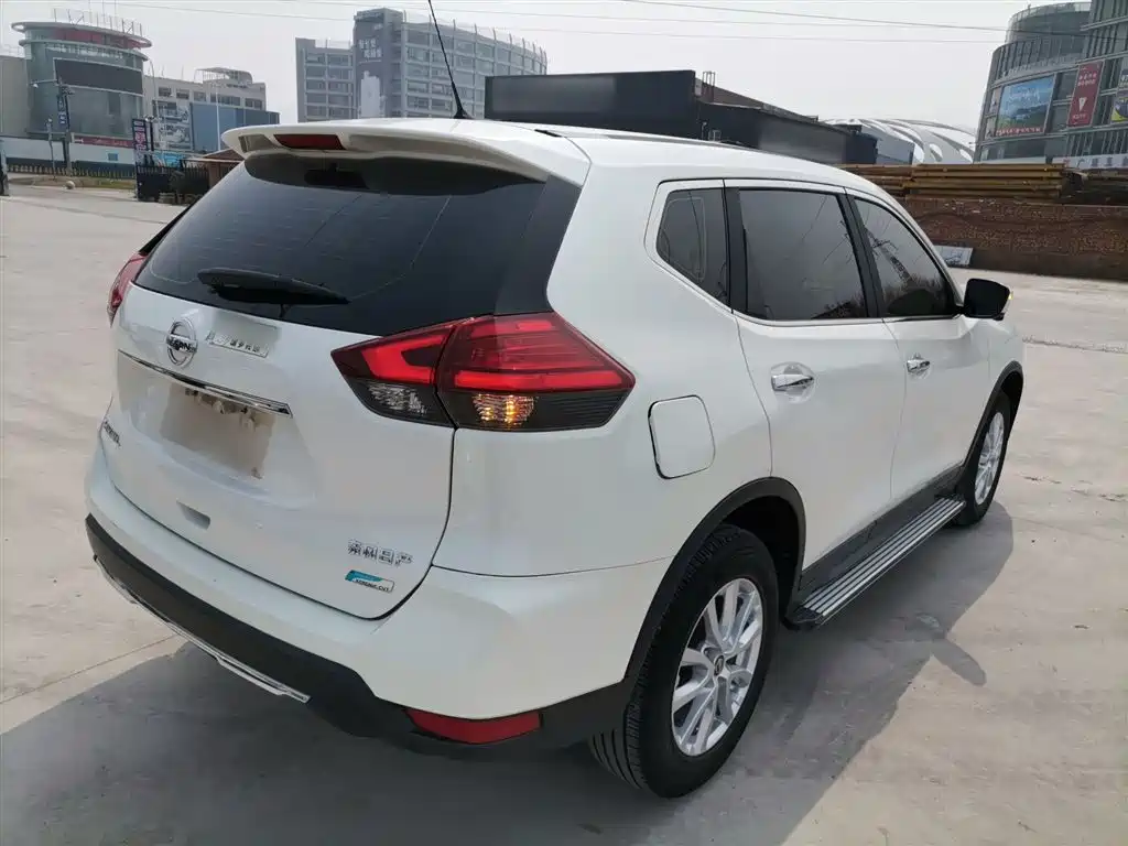 X-Trail 2.0 L CVT Comfort 2 WD