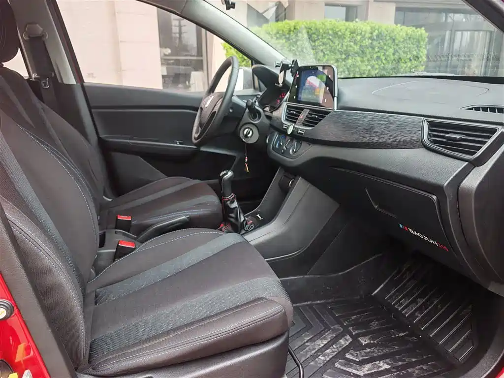 Baojun 310 1.2 L Manual Value