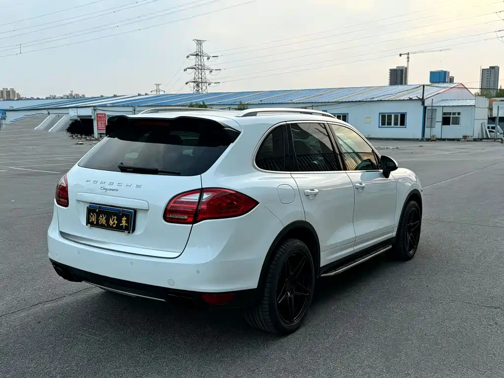 Cayenne Cayenne Platinum Edition 3.0 T