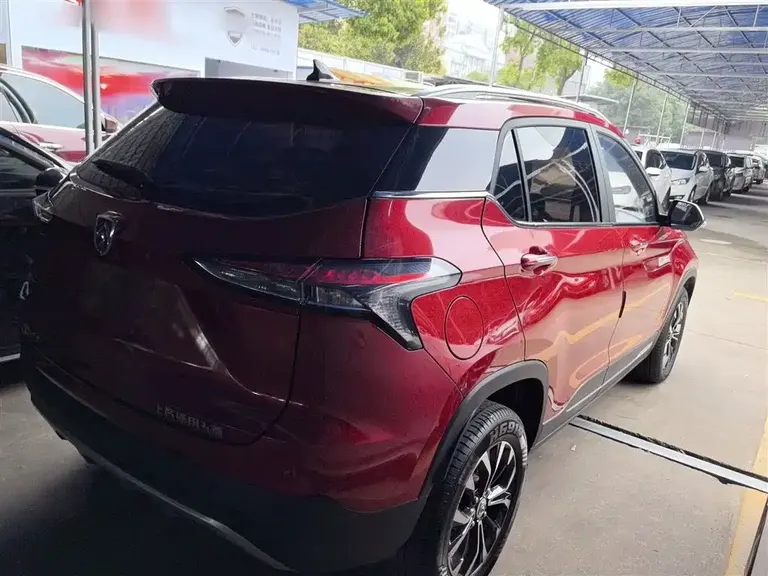Baojun 510 1.5 L Auto Enjoyment CN-V
