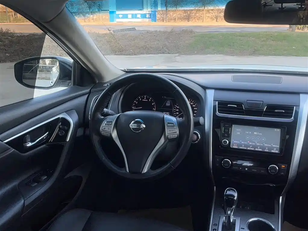 Teana Facelift 2.0 L XL Comfort