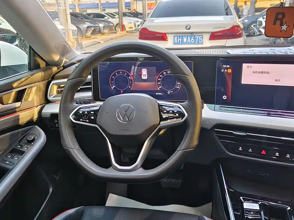 Lamando Lamando L 280 TSI DSG Spicy Cool