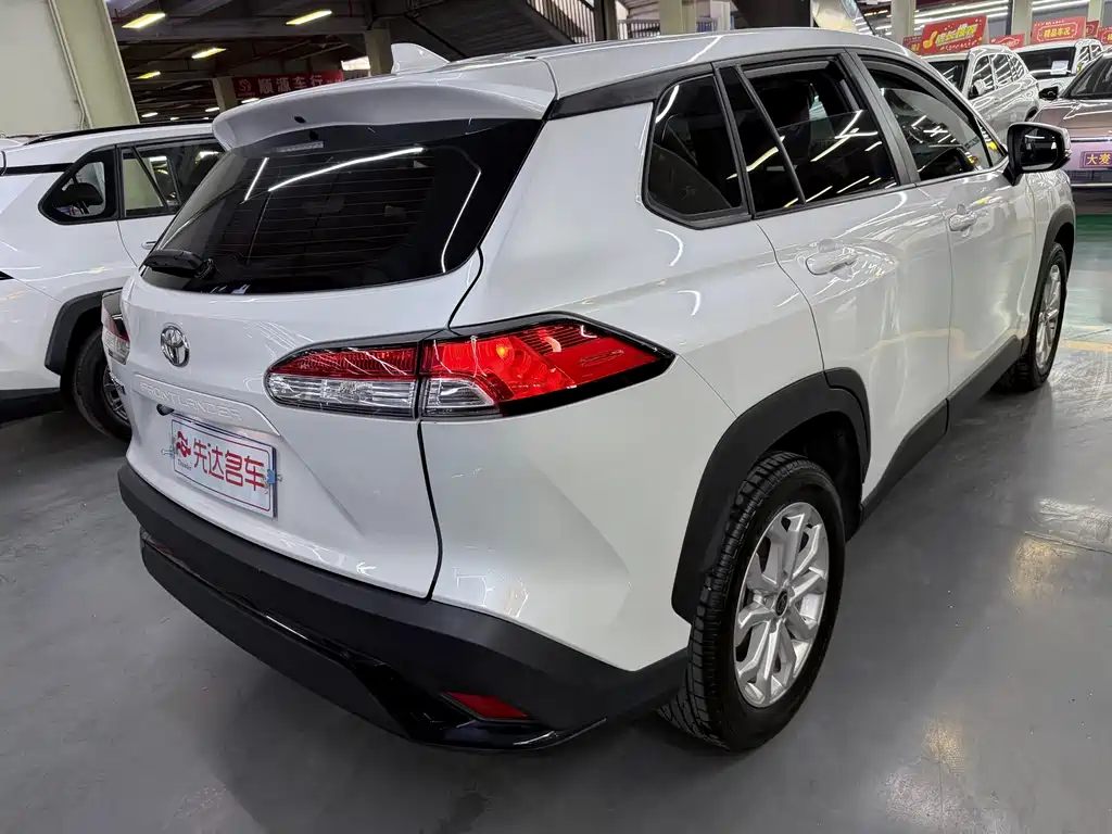 Frontlander 2.0 L CVT Leading