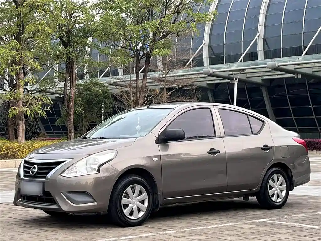 Sunny 1.5 XE CVT Elite